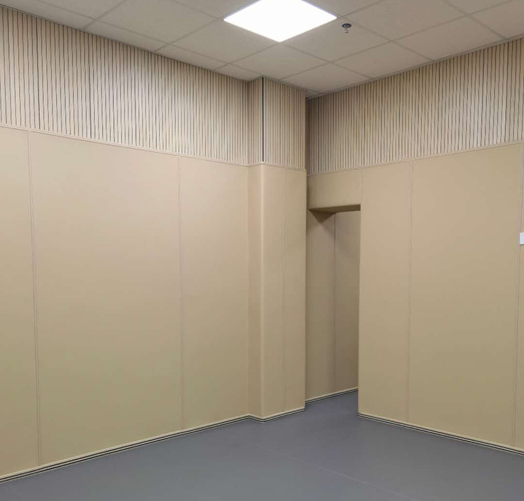 留置室防撞軟包建設實施無膠復合工藝